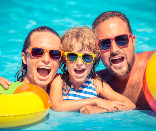 Caro-vacanze: mangiare e dormire fuori costa il 3,4% in pi&ugrave; sul 2025, secondo l&rsquo;Istat&nbsp;