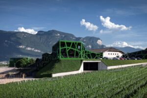 Tramin, cantina-cooperativa &ldquo;gioiello&rdquo; dell&rsquo;Alto Adige, inaugura la nuova struttura produttiva&nbsp;