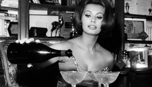&ldquo;Champagne mon amour&rdquo;: la passione degli italiani per le bollicine francesi &egrave; intramontabile