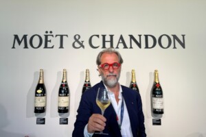 Mo&euml;t & Chandon festeggia la vittoria di Kimi Antonelli a Monza e brinda al futuro dello Champagne