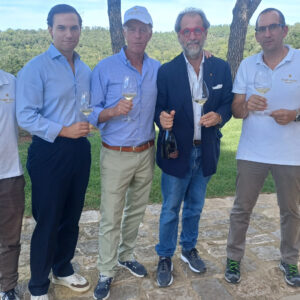 &ldquo;Lavorare bene aiuta, ma serve fortuna, nel vino come nei cavalli&rdquo;: parla Marcel Van Poecke