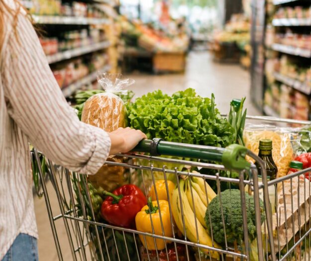 Salute e sostenibilit&agrave;, il 76% di italiani cambia il carrello per timore delle &ldquo;sostanze invisibili&rdquo;