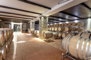 Furto nelle Langhe: rubate 3.000 bottiglie di Barolo nella cantina Conterno Fantino