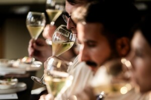 Riportare il vino al centro dell&rsquo;esperienza: la lezione del &ldquo;Festival Franciacorta in Cantina&rdquo;