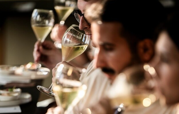 Bringing wine back to the heart of the experience: the lesson of Franciacorta Festival in Cellars&rdqu