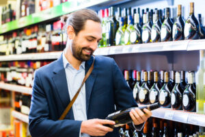 Il vino in Gdo risente delle tendenze salutistiche,&nbsp;ma resta un prodotto dalla forte esperienzialit&agrave;
