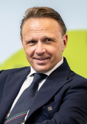 Greenwashing, c&rsquo;&egrave; la norma. Il Ministro Lollobrigida: &ldquo;pi&ugrave; trasparenza per i cittadini&rdquo;