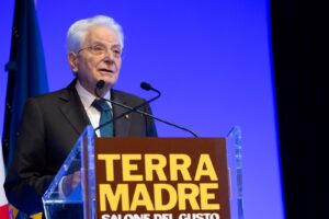 Terra Madre 2026 - Il ricordo di Carlin, biodiversit&agrave; e Terra: il discorso di Sergio Mattarella
