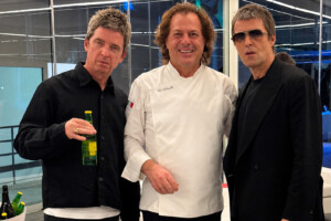 Quel &ldquo;Pass Me Down the Wine&rdquo; degli Oasis e la reunion a Venezia tra cucina e vino italiani