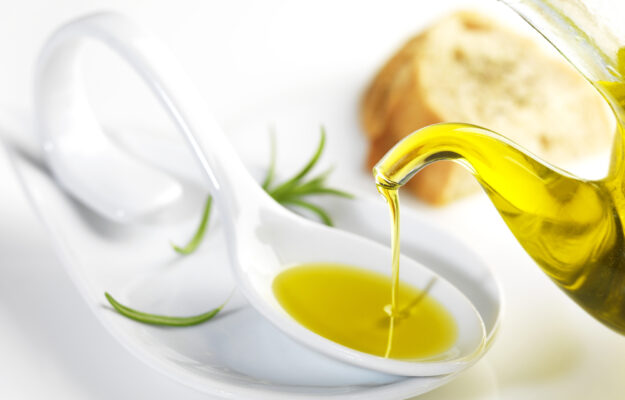 EXPORT, ISMEA, OLIO ITALIANO, OLIVICOLTURA, PREZZI, PRODUZIONE, RACCOLTO, SLOW FOOD, TERRA MADRE SALONE DEL GUSTO, Non Solo Vino
