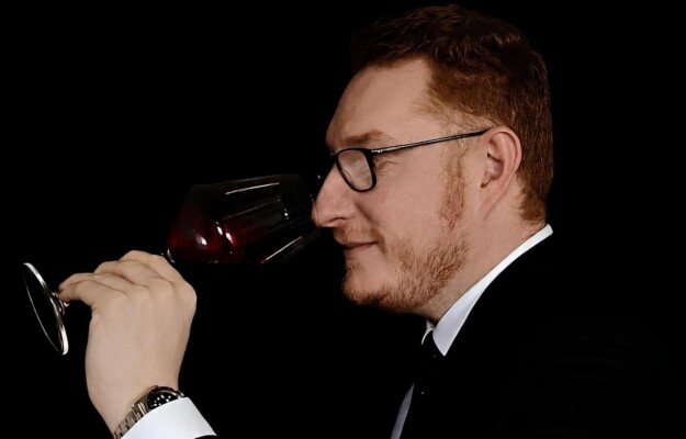 &ldquo;Per crescere in valore, il vino si &egrave; allontanato dalla gente. Deve tornare inclusivo&rdquo;