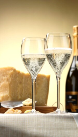 Vino & glamour, dalla &ldquo;Champagne Experience&rdquo; a Bologna a &ldquo;La Vendemmia&rdquo; di Montenapoleone a Milano