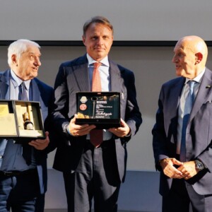 Al Ministro dell&rsquo;Agricoltura, Francesco Lollobrigida, &ldquo;Le chiavi dell&rsquo;Acetaia d&rsquo;Italia&rdquo;