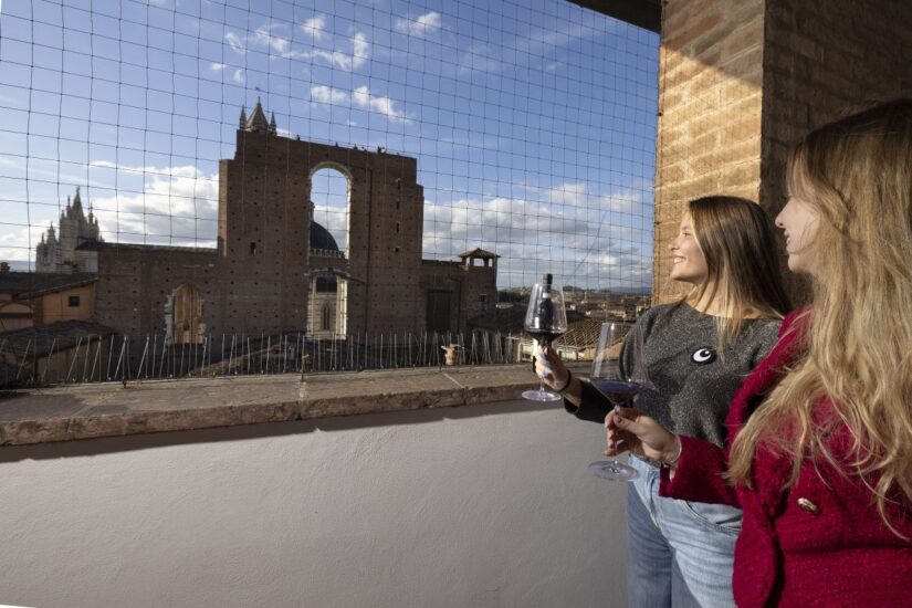 “Red Montalcino”, l’evento dedicato dal Consorzio del Brunello al Rosso di Montalcino a Siena