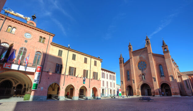 Alba, il 24 ottobre il corteo per le vie di citt&agrave; contro lo sfruttamento lavorativo nelle Langhe