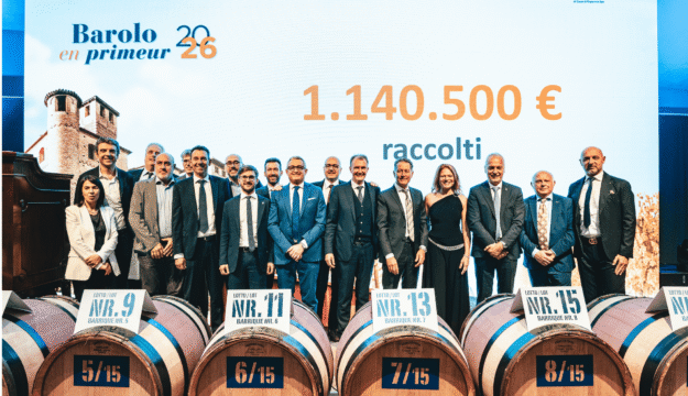 &ldquo;Barolo en primeur&rdquo; n. 6, incasso record con 1,14 milioni di euro, aspettando la barrique n. 15
