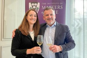 Cambio al vertice dell&rsquo;Institute of Masters of Wine: alla guida arriva Caroline Hermann