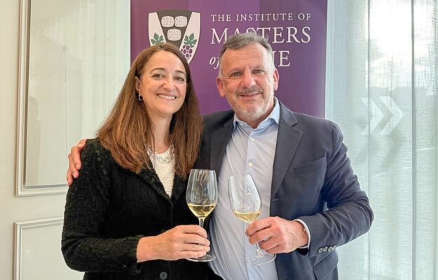 CAROLINE HERMANN, INSTITUTE OF MASTERS OF WINE, MASTER OF WINE, Mondo