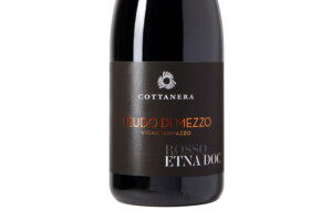 Cottanera, Doc Etna Rosso Feudo di Mezzo Vigna Iannazzo 2022
