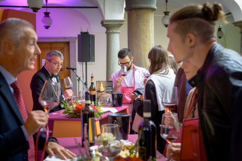 “Eroico Rosso - Sforzato Wine Festival” a Tirano racconta la Valtellina con il suo vino più identitario, lo Sforzato