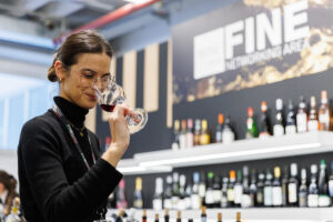 L&rsquo;enoturismo cresce, in Italia e nel mondo, ed il business si incontra a Riva del Garda