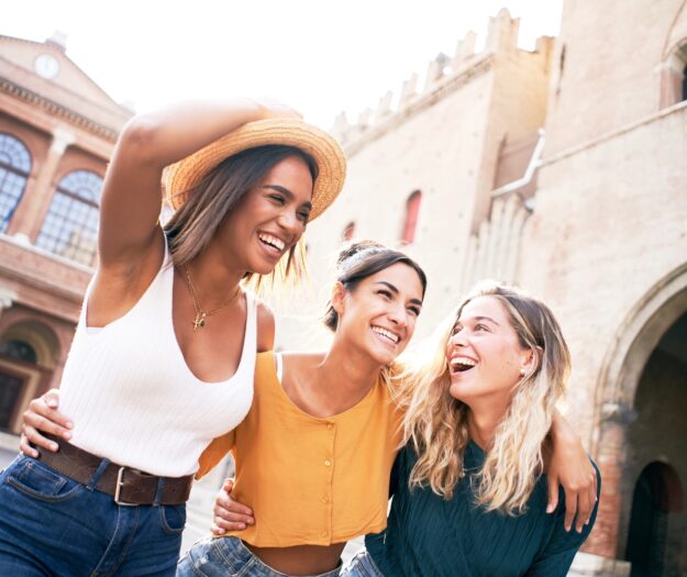 Stop a sfarzo e instagrammabilit&agrave;, per Gen Z e Millennial il vero lusso nel viaggio &egrave; lo &ldquo;Slowxury&rdquo;