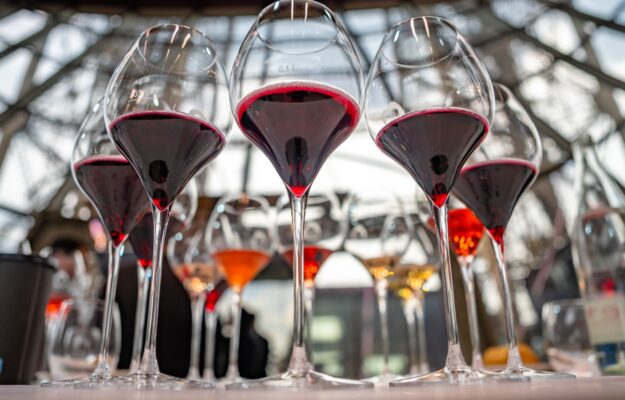 Canadians love fresher, lighter and sparkling wines: and Lambrusco flies to Ontario