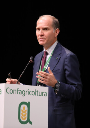 Resta italiana la voce delle imprese agricole in Europa: Massimiliano Giansanti al vertice del Copa
