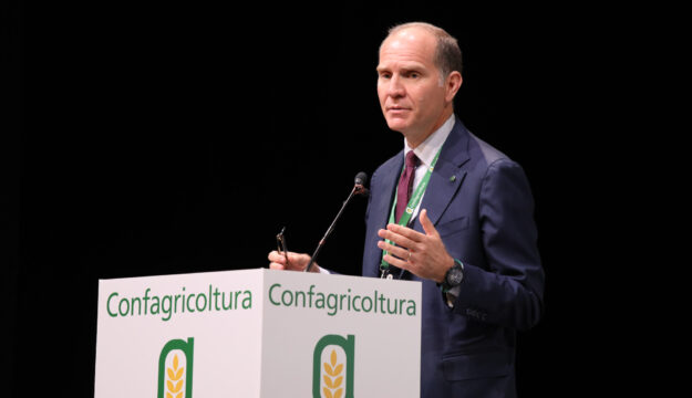 Resta italiana la voce delle imprese agricole in Europa: Massimiliano Giansanti al vertice del Copa