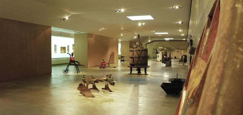 Museo del Vino Leone De Castris - Puglia 