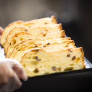 Nasce il &ldquo;Manifesto del Panettone&rdquo;, un&rsquo;alleanza per difendere il vero &ldquo;re&rdquo; italiano dei lievitati
