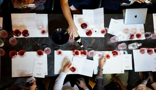 L&rsquo;Amarone della Valpolicella tra archivi e &ldquo;library&rdquo;. Come la &ldquo;Libreria di Famiglia&rdquo; by Tommasi